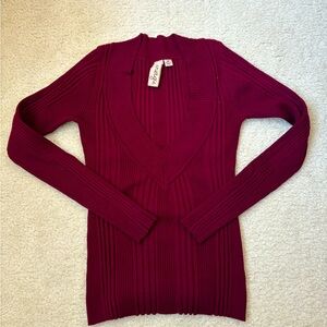 Energie Y2K v-neck pullover red burgundy sweater, sz M (juniors), sz S women’s
